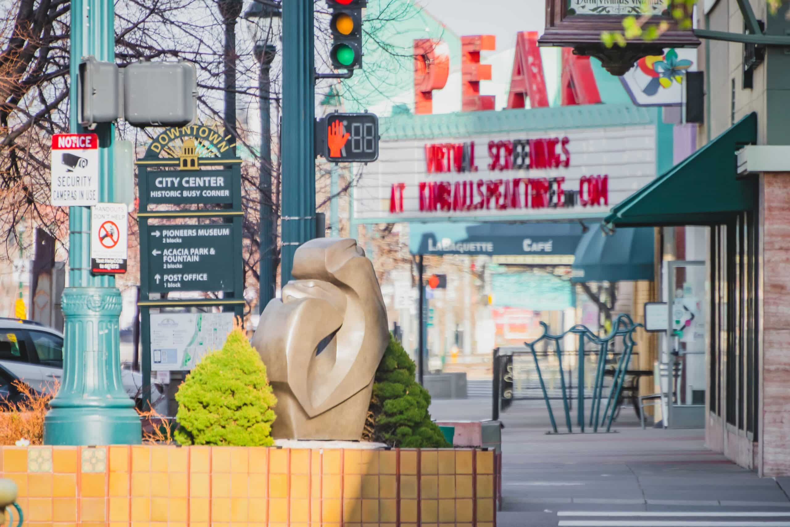 apartments near colorado springs